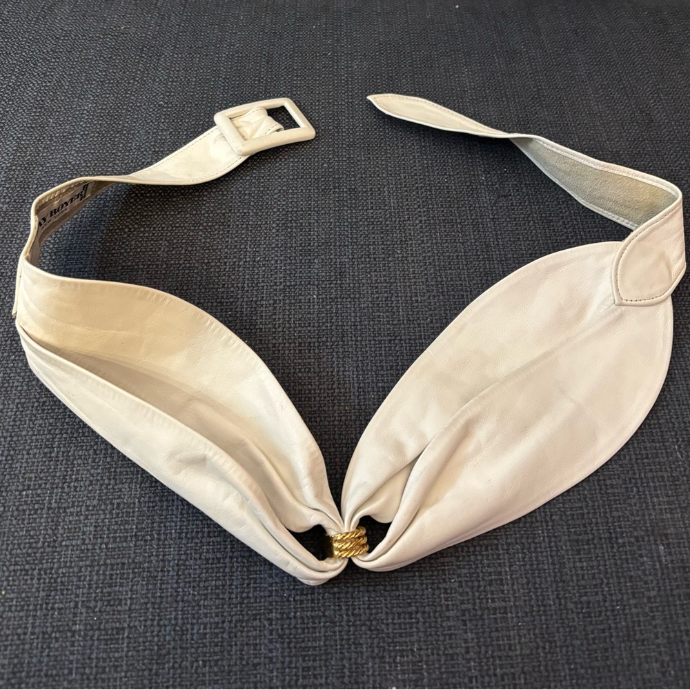 Vintage White Leather Belt